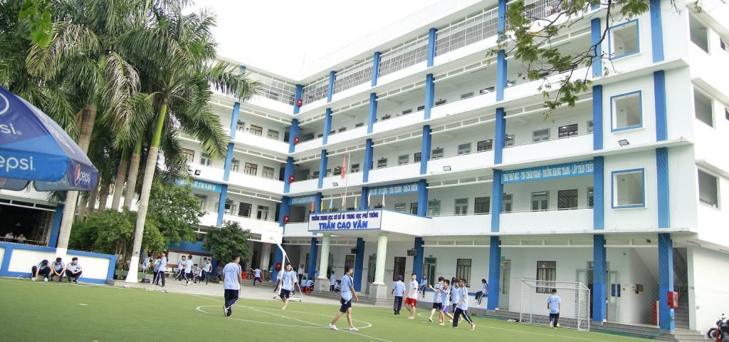 Trường THCS & THPT Trần Cao Vân