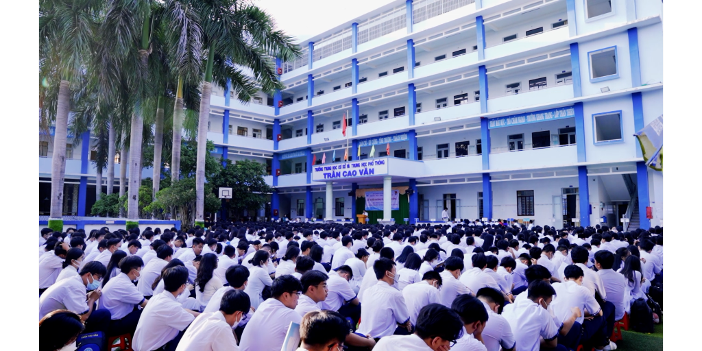 Trường THCS & THPT Trần Cao Vân