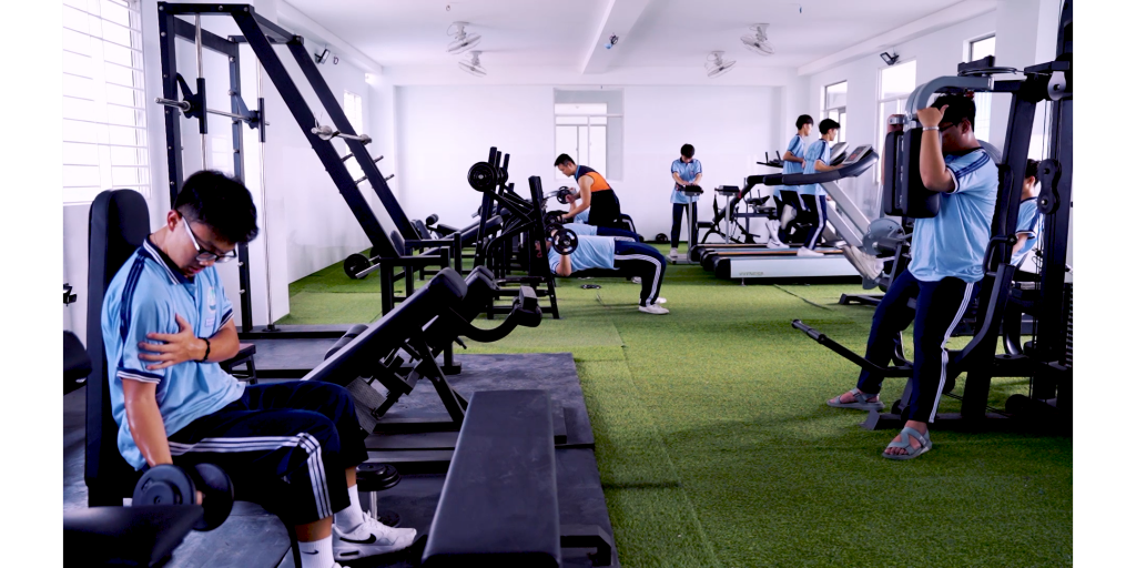 Trường THCS & THPT Trần Cao Vân